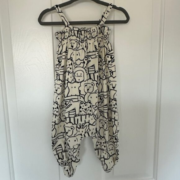 Hanna Andersson Black & White Animal Kingdom Smocked Romper - 3-6 Months NWOT - Picture 2 of 4